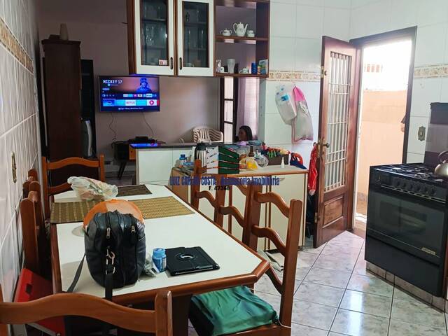 #1107 - Casa para Venda em Praia Grande - SP