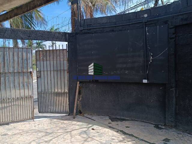 #1138 - Ponto Comercial para Locação em Praia Grande - SP - 2