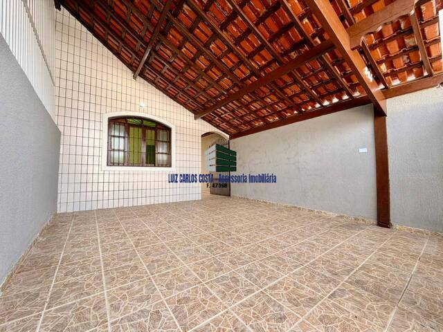 #1158 - Casa para Venda em Praia Grande - SP